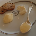 レストランひらまつ レゼルヴ - はちみつとチーズ♪