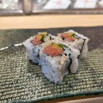 Sushi To Sakana Kobayashi - トロたく巻き