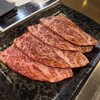 焼肉 山