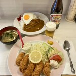 キッチンニュー早苗 - カキフライ定食1200円を大盛＋100円カレー追加＋100円に瓶ビール650円