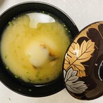 Koshizu - お餅の入った味噌味のお雑煮