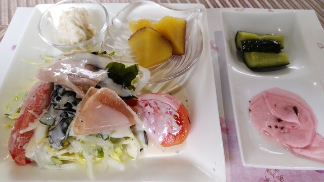 ワンニャンハウス ジャルディーノ - 西寒河江（カフェ）の写真