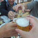 花月 - ビールで乾杯p(^^)q