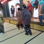 花月 - 宴もたけなわ。踊りたい方は、ステージへ・・。