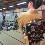 花月 - 芸子さんに合わせて、踊ると、良い運動になりました。