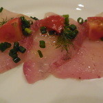 ウーナジョルナータ - カルパッチョ取分けて