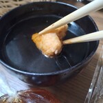 お持ち帰り専門店 とり一 - つゆダレ。あっさりな味わいになります。