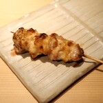 焼鳥 おみ乃 - 股関節