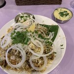 TOKYO BHAVAN - ダックビリヤニ・オニオンパチャディ付