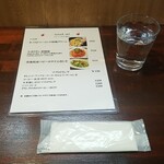 キッチン ブルー グローブ - テーブルセット、パスタメニュー