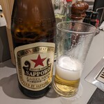 Tsukishima Monja Kuuya - 瓶ビールはサッポロラガー
