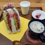 サンドイッチハウス メルヘン エキュート立川店 - 