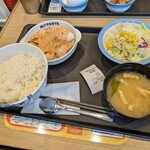 松屋 - 私が注文した、明太タルタルチキン定食(税込890円)