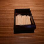 好日 - 細い爪楊枝