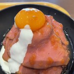 ローストビーフ 星 - ローストビーフ丼