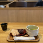 Hokusai Sabou - 御抹茶と最中のセット