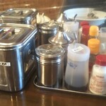 大龍ラーメン - 卓上調味料