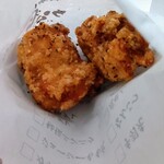 からあげ縁 - 料理写真:梅唐揚げ、１００グラムです〜