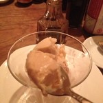 シャンパン&醤油バー フルートフルート - ♥アイスクリームに合う醤油が有るとわかって、勉強になったやろ？＾＾