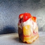 ひなた焼菓子店 - イチゴタルト