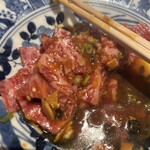 タマミヤ 伊奈波 - 霜降り牛卵黄のせ