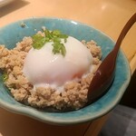 地葉 栄 - 鶏そぼろご飯