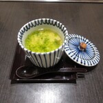 伊勢海老　海鮮蒸し料理　華月 - 