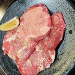 Sumibiyakiniku Shichirin - 