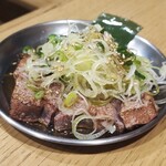 もつ焼 つかさ - ネギレバ