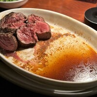 カルネジーオ イースト - 