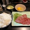 西松家 - マグロお造り定食　680円
ご飯（大）　無料
※生玉子をチョイス