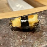 鮨 一二郎 - 鮑。品の良い味わいです。