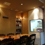 蕎麦切り 旗幟 - 奥に蕎麦打ち部屋