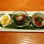 蕎麦切り 旗幟 - 酒あて3種盛り800円