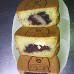 2014.1.2ver.① 上から おはぎ \180、あんチーズ \150、あんこ \90