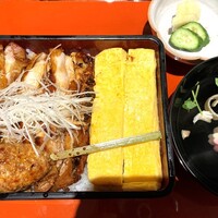 炭焼きうなぎ・かしわ 登河 池下店 - かしわ黄金重