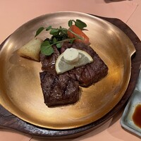 ステーキハウス キッチンリボン - 