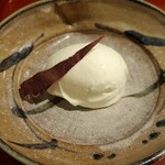 割烹 新多久 - さつまいもアイス