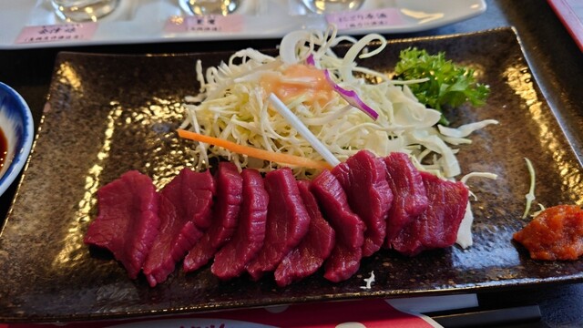 くいしん坊 - 七日町（レストラン）の写真