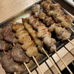 朝挽き鳥専門 萬拾屋 - 
