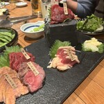 馬肉料理 茨城地酒 一九 - 