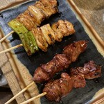 鳥太郎 - ねぎま165円　きも110円
