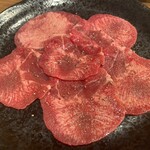 焼肉処 かわ牛 - 