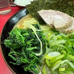 横浜ラーメン　武蔵家 - 