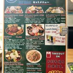 ムスタング タカリ - インドカレーでは見かけない豚もある