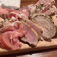 トラディシオン 日本橋 - 