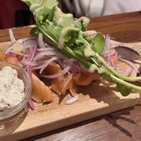 トラディシオン 日本橋 - 