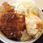 Katsuya - ホル玉とロースカツの合盛り丼790円(税込)