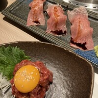 近江うし 焼肉 にくTATSU 青山本店 - 