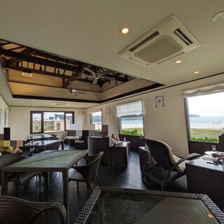 潮風のラウンジ_2